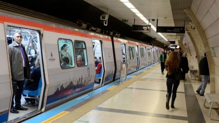 İstanbul'a yeni metro hattı müjdesi! Bakanlıktan açıklama geldi...