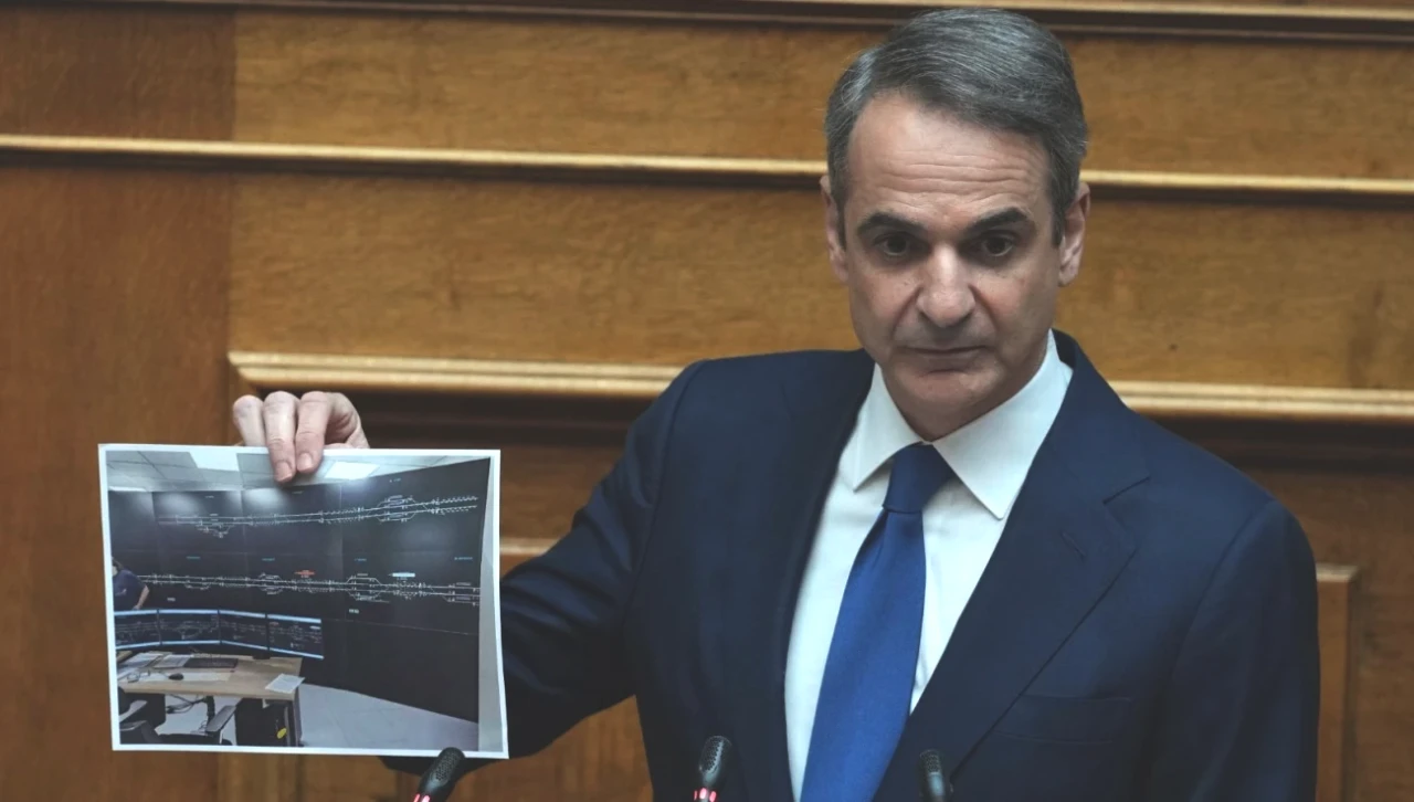 Yunanistan'da Sıcak Gelişme: Miçotakis Protestolar Karşısında Ne Yapacak?