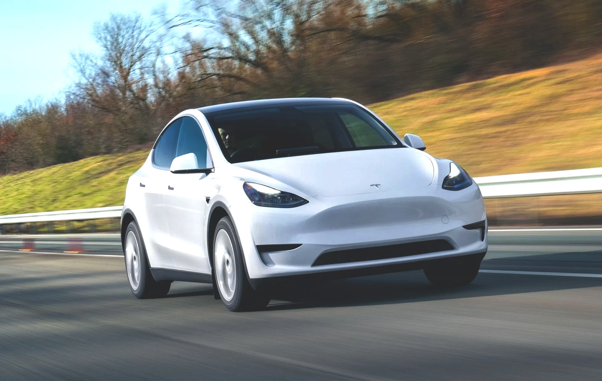 ????2024 Tesla Model Y SR Özellikler, Fiyat ve Karşılaştırmalar - Dolubatarya
