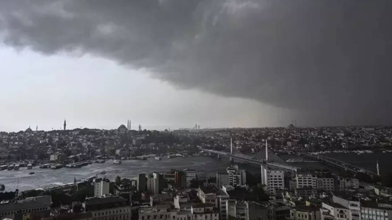 Meteoroloji'den Hükümsüz Açıklama: 'Endişe Verici Uyarımız Bulunmuyor'